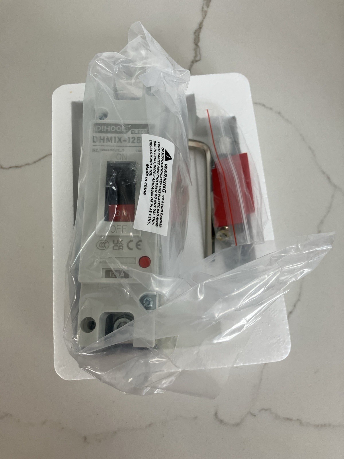 DIHOOL AC DC Molded Circuit Breaker 1 Pole 125A DHM1X-125 Solar Battery Storage