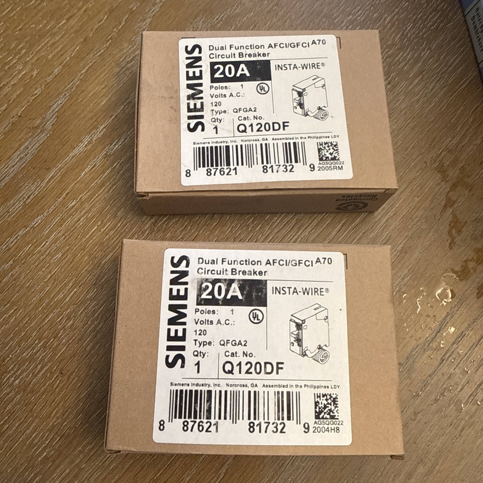 Siemens Q120DF 20A Single Pole Dual Function AFCI/GFCI Circuit Breaker w pigtail